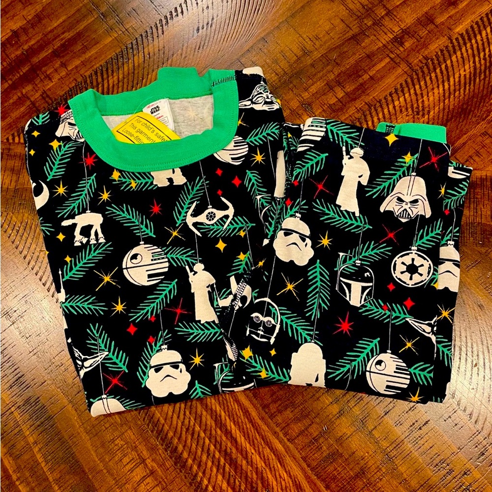 Hanna Andersson holiday Star Wars Long John’s, NWT